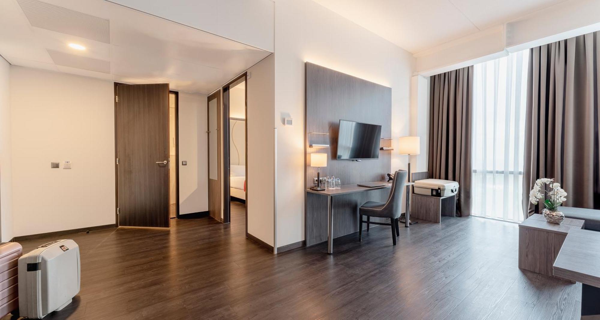 Plaza Premium Almere Ngoại thất bức ảnh