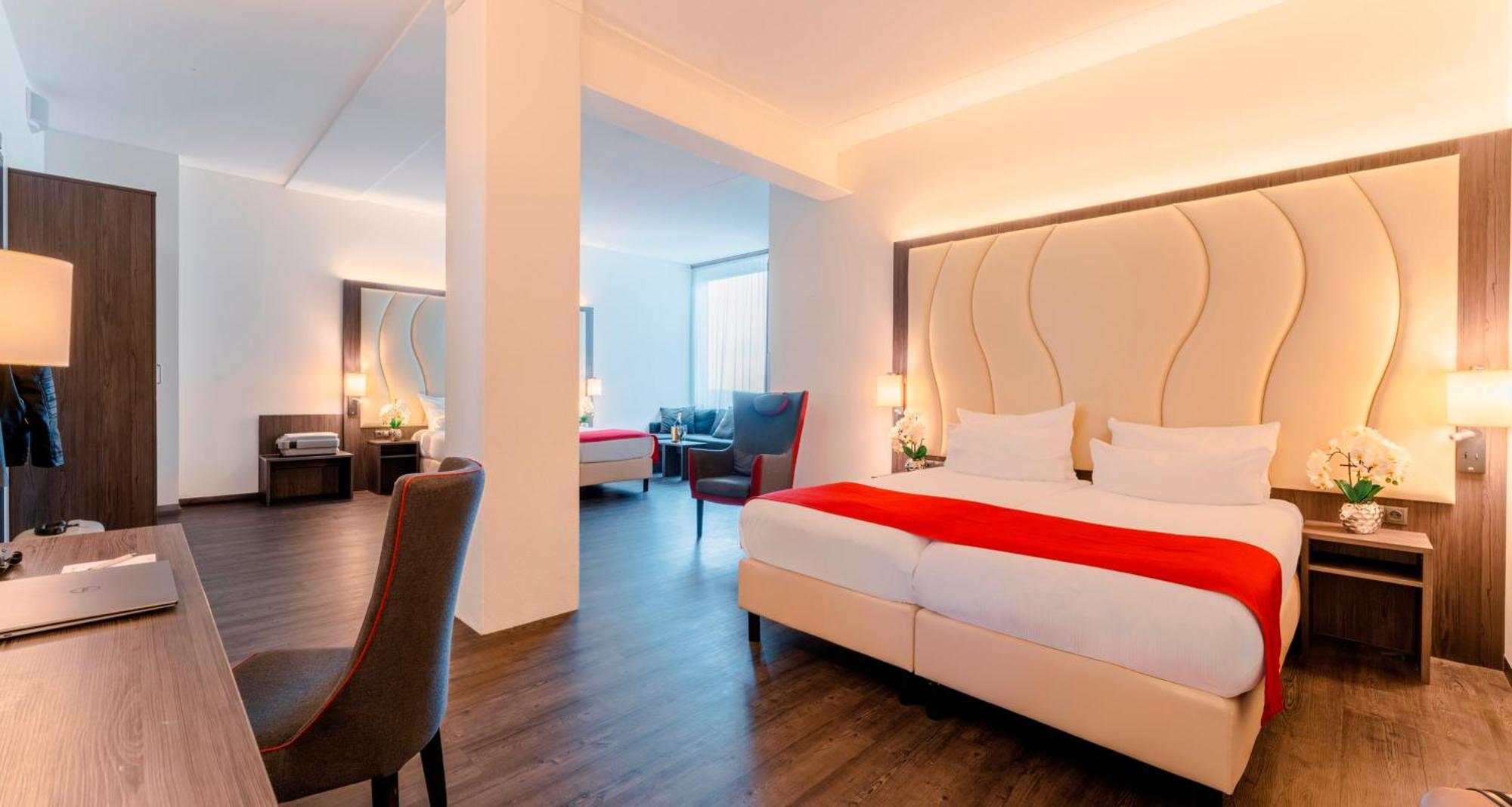 Plaza Premium Almere Ngoại thất bức ảnh